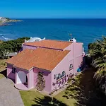 Villa Cubo's Beachfront Khayyam