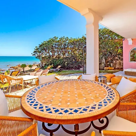 别墅 Cubo's Beachfront Khayyam